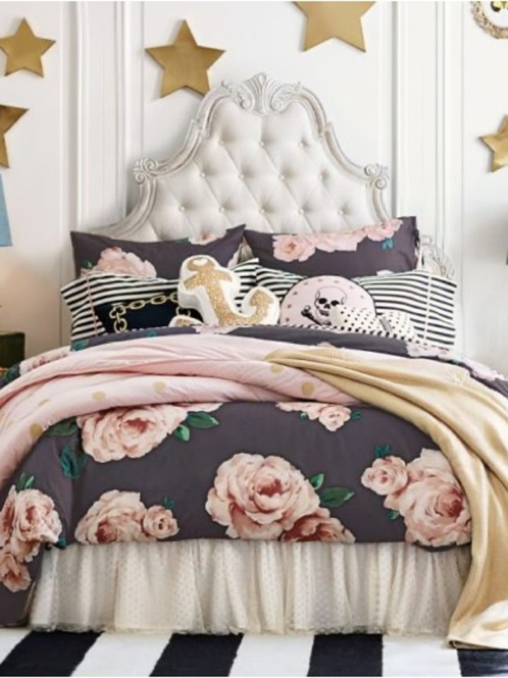 Pottery Barn Teen Emily & Meritt Bed of Roses King Duvet Cover 106 x 92